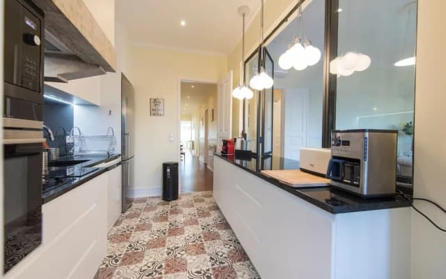Spacious 4bdr River View - photo 2