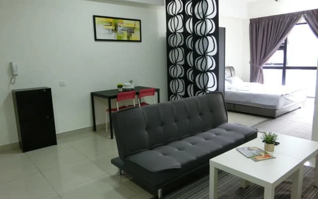Hyve Studio Suites - photo 5