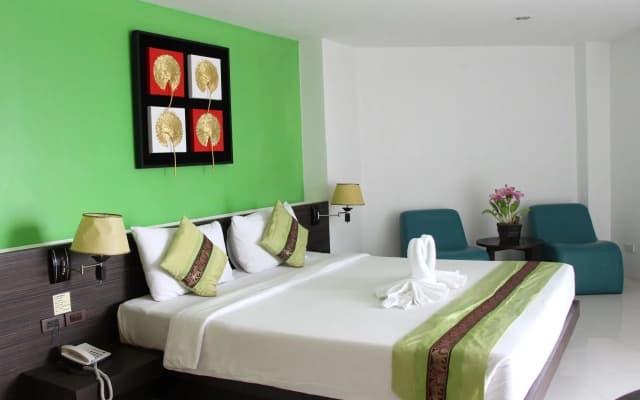 Twin Hotel - photo 3