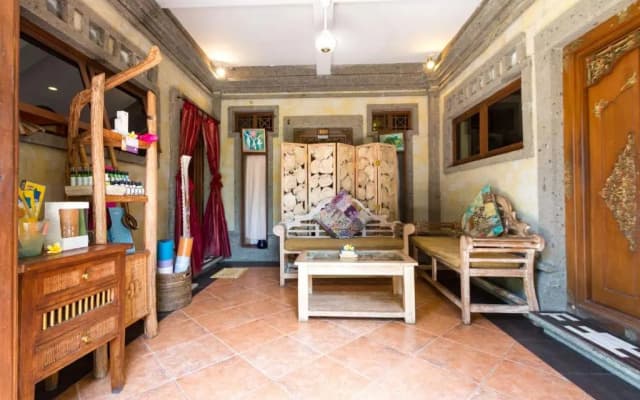 Ubud Aura Retreat - photo 4
