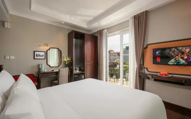 Sunline Hotel - photo 2