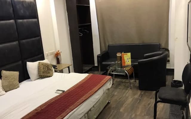 Hotel Metro Plaza - New Delhi Railway Station - photo 2