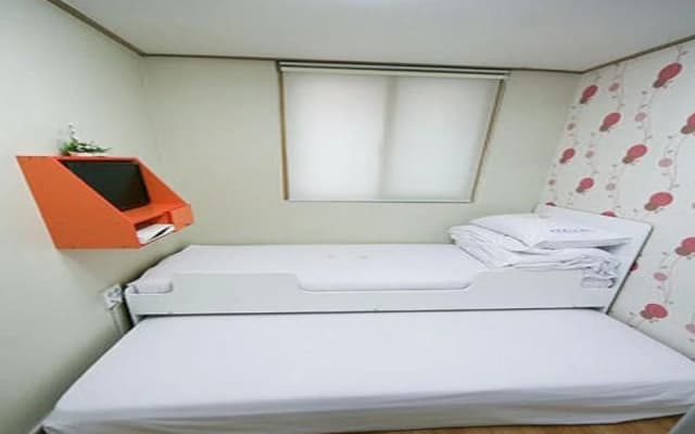 Vision Guesthouse - photo 5