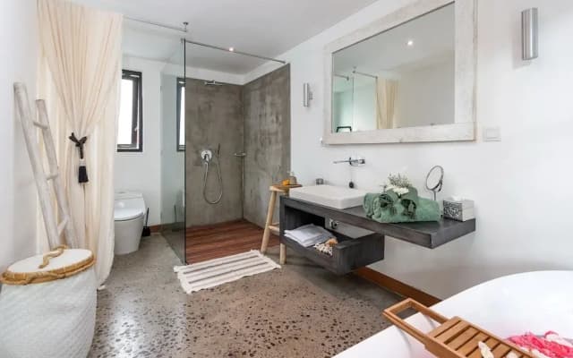 Villa Lora by Villa Finder - photo 2