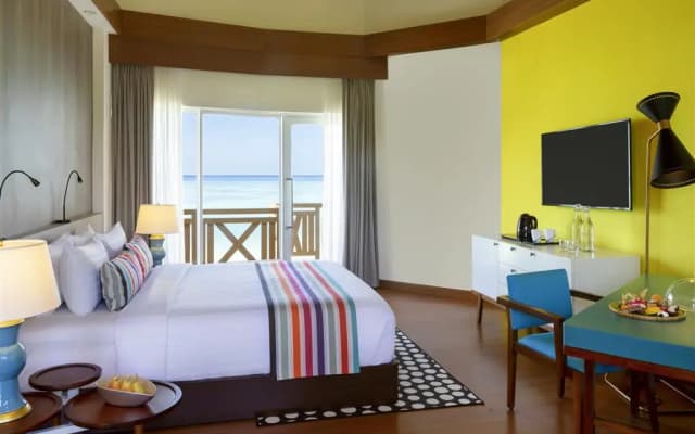 Mercure Maldives Kooddoo - photo 3