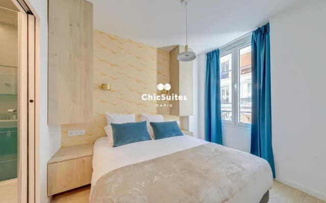 Bastille ChicSuites - photo 3