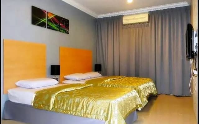 Hotel Budget Lestari - photo 3