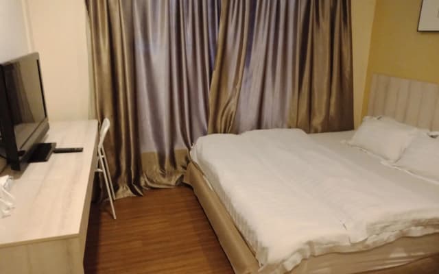 Hotel Zamburger Taman Segar - photo 3
