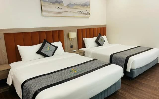 Seasun Hotel Ha Long - photo 2