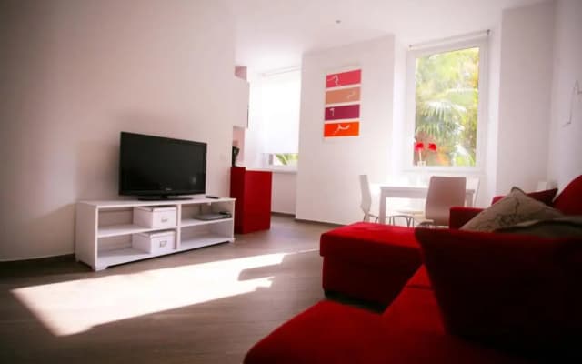 Red Flat In Rome - photo 3