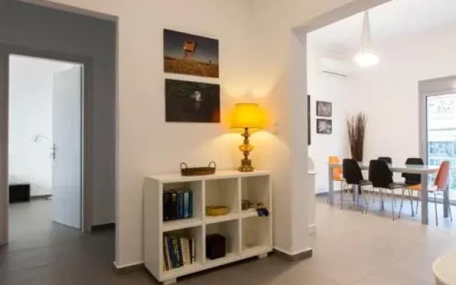 Five-Bedroom House near Acropolis - photo 4