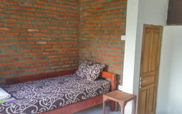 Canggu Fun Beach Surf Hostel - photo 2
