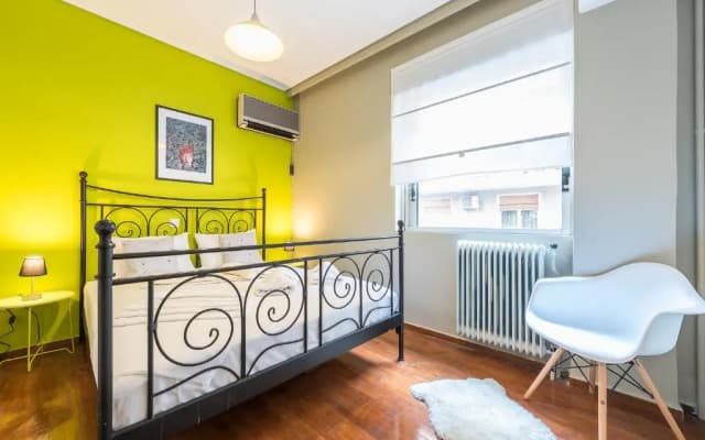 Stylish Apartment with Balcony by Cloudkeys - photo 5