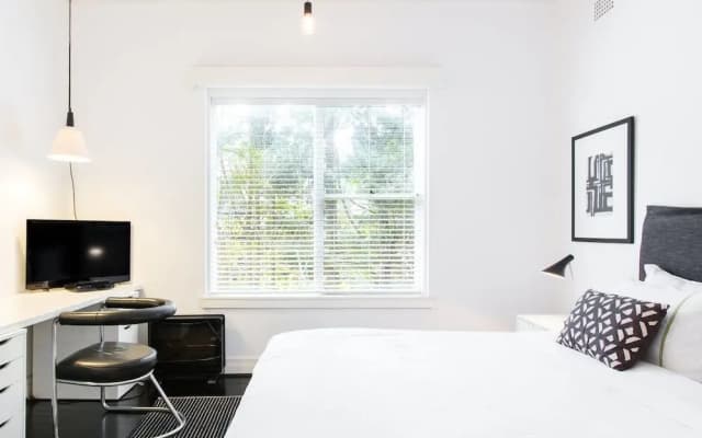 The Double Bay Executive Apartment - photo 2