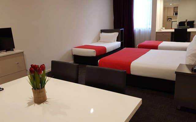 Quality Hotel Manor - photo 4