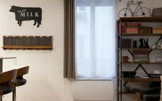Stylish Sevre I Chic 1-br in the Heart of the 6th - photo 3