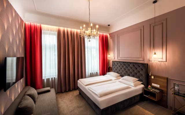 BoutiqueHOTEL Donauwalzer - photo 3