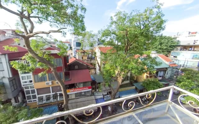 APT Hotel - photo 4