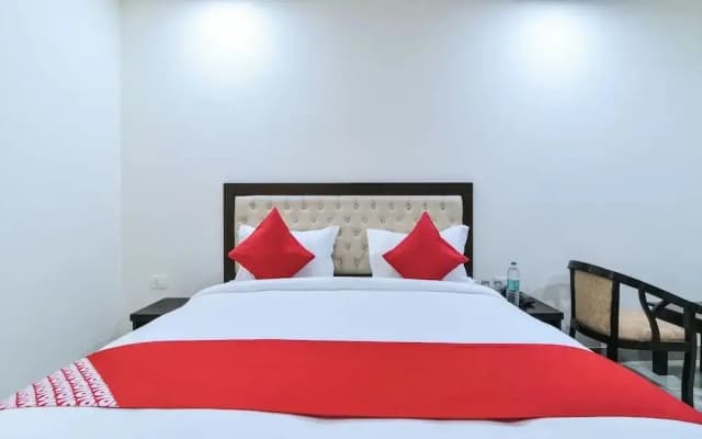 Hotel Prince Plaza By OYO Rooms - photo 5