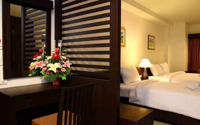 The White Pearl Hotel - photo 3