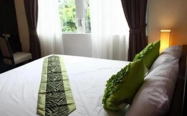 Greenview Ekkamai10 Residence - photo 2