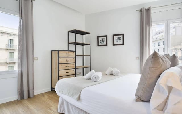 Amister Apartments - photo 4
