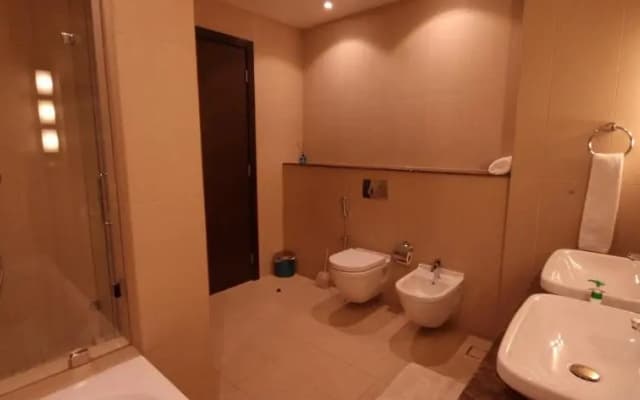 ONE Elegant Apartment in Muscat Bay 03 - photo 3