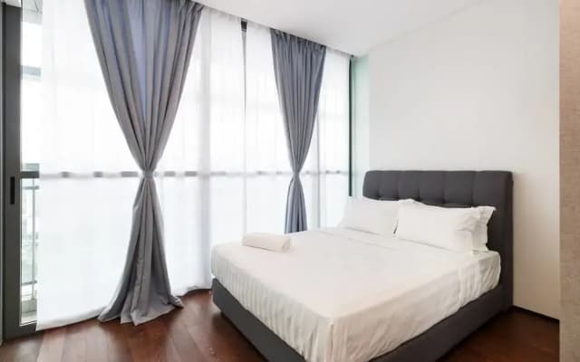 3BR Sky Views by GuestReady - photo 3
