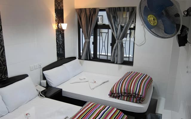 Ashoka Hostel - photo 2