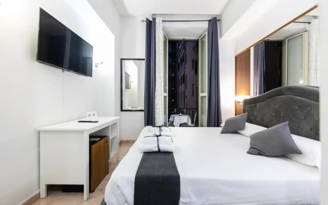 Hotel Max - photo 2