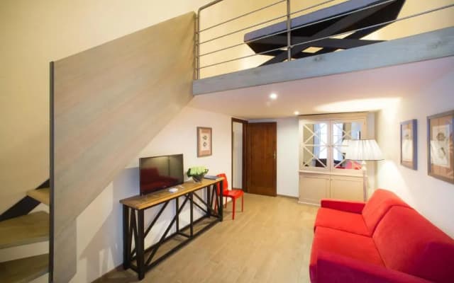 MDR NumberSix Suites - photo 3