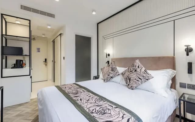 Rosemay Boutique Hotel Near Heathrow Airport - photo 3