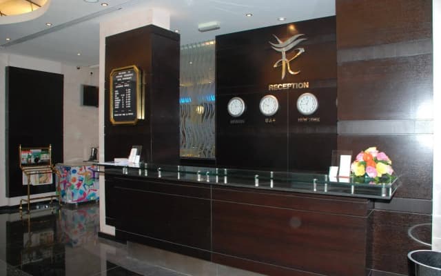 Fortune Hotel Apartments - photo 2