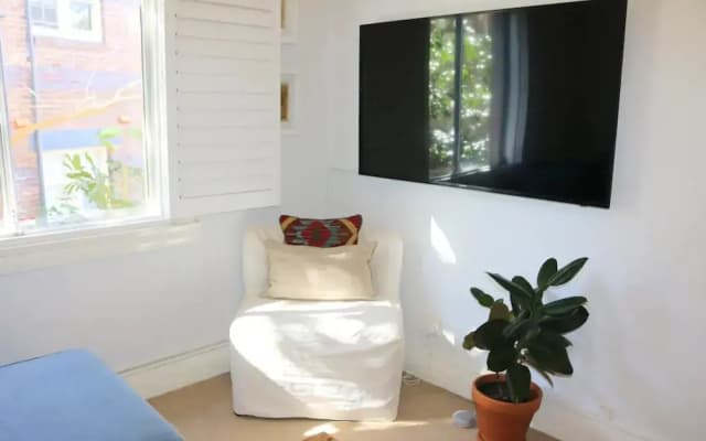 Bellevue Hill Abode Near Bondi Beach - photo 3