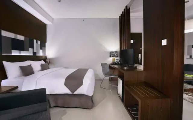 Neo Hotel Gatot Subroto Bali - photo 2