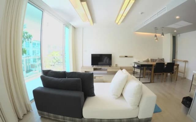 Luxury Wanvayla Condo - photo 2