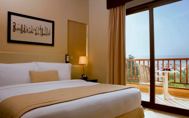 The Cove Rotana Resort - photo 3