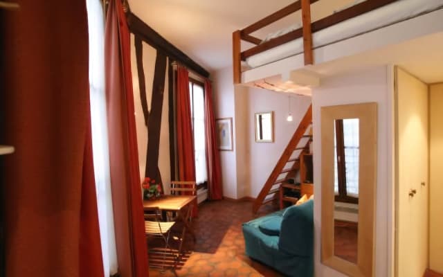 Latin Quarter Apartment 4 guests - photo 3