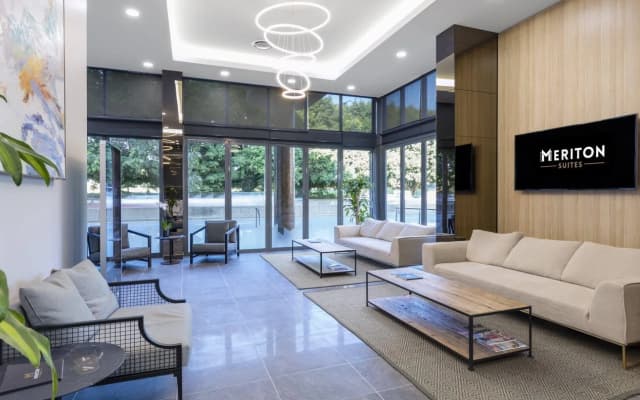 Meriton Suites Waterloo - photo 4