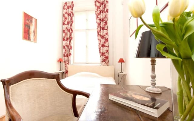 Apartment Bartok Bela ut - photo 5