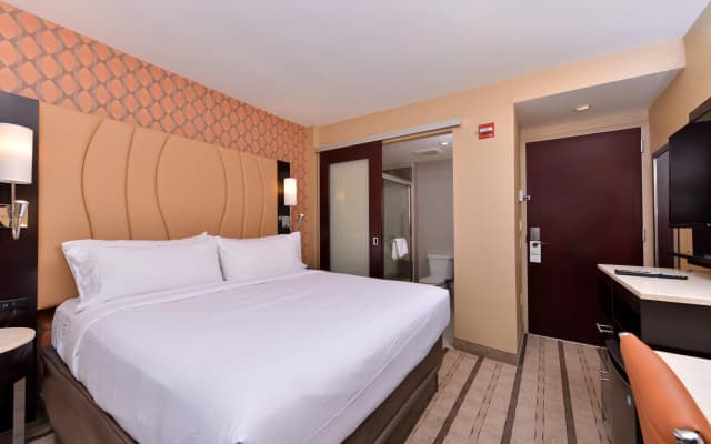 Holiday Inn New York City - Times Square by IHG - photo 2