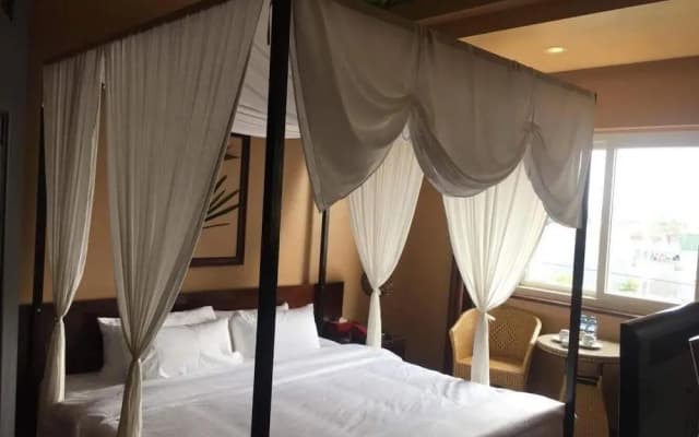 Ha Noi Le Grand Hotel - photo 4