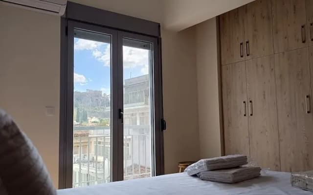 Eternal Acropolis Suites - photo 2