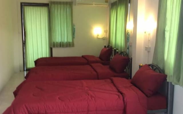 Rinny Hostel - photo 2