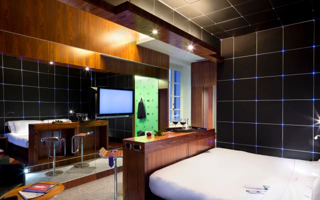 Unahotels Vittoria Firenze Hotel - photo 4