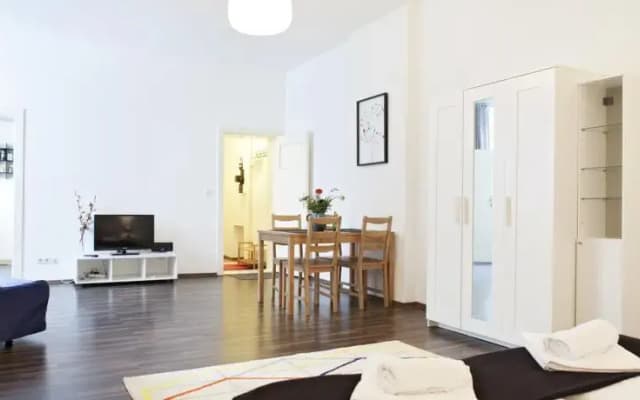 Berlin City Studio - photo 2
