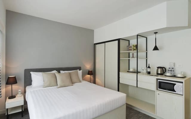 Grand Bay View Hotel - photo 3