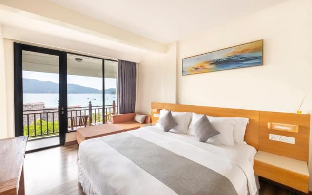BuBu Long Beach Resort - photo 3