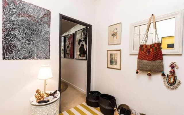Bohemian Chic 2 Bed Bondi Beach Apartment - photo 4