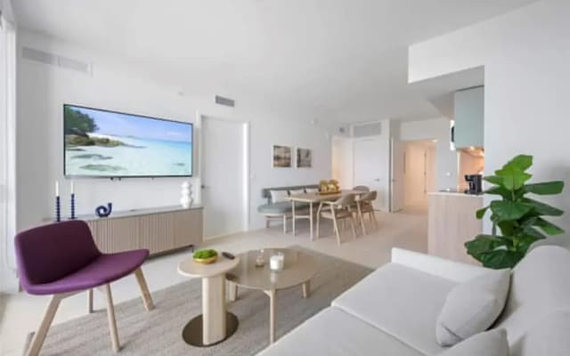 Apartment 3br-3 BTH - Gym Pool - photo 4
